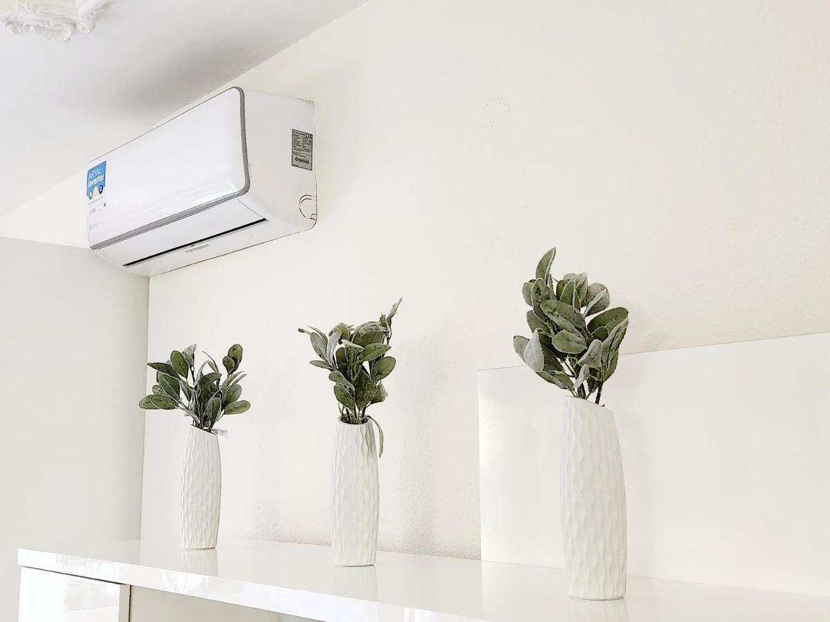 Yumbo Queen Apartment San Bartolomé المظهر الخارجي الصورة